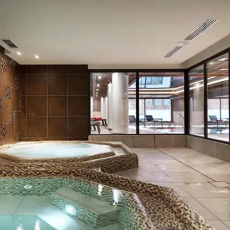 Le Cristal De Jade 1 *